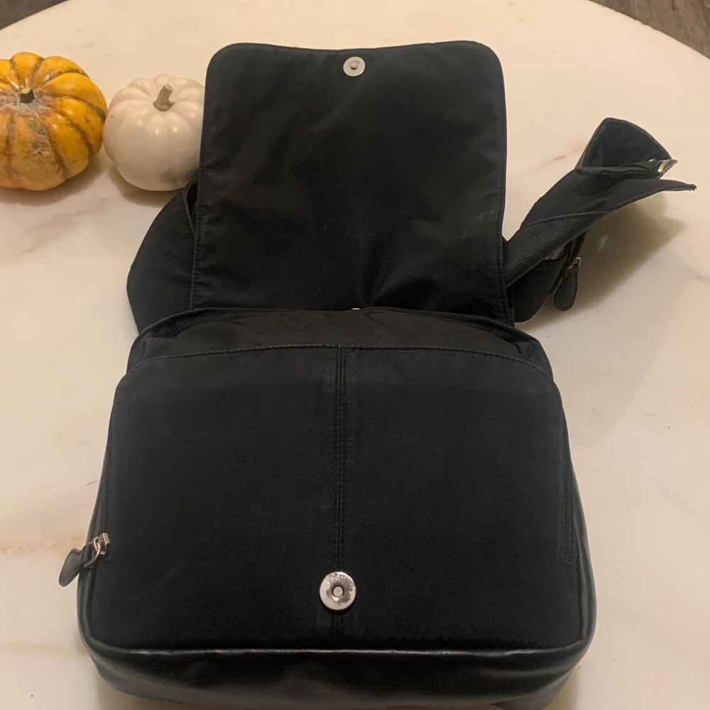 Ameri Leather/Nylon Black Messenger Shoulder Cros… - image 8